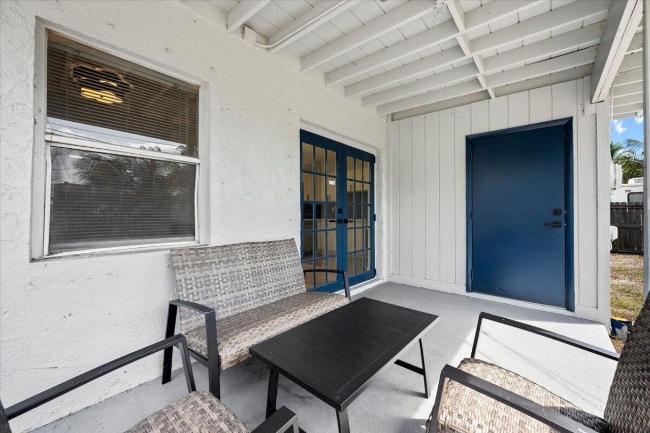 1209 14th Court S, Lake Worth Beach, FL 33460 Photo