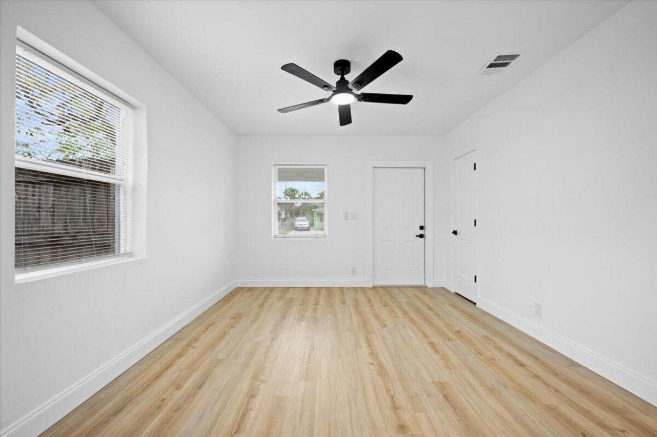 1209 14th Court S, Lake Worth Beach, FL 33460 Photo