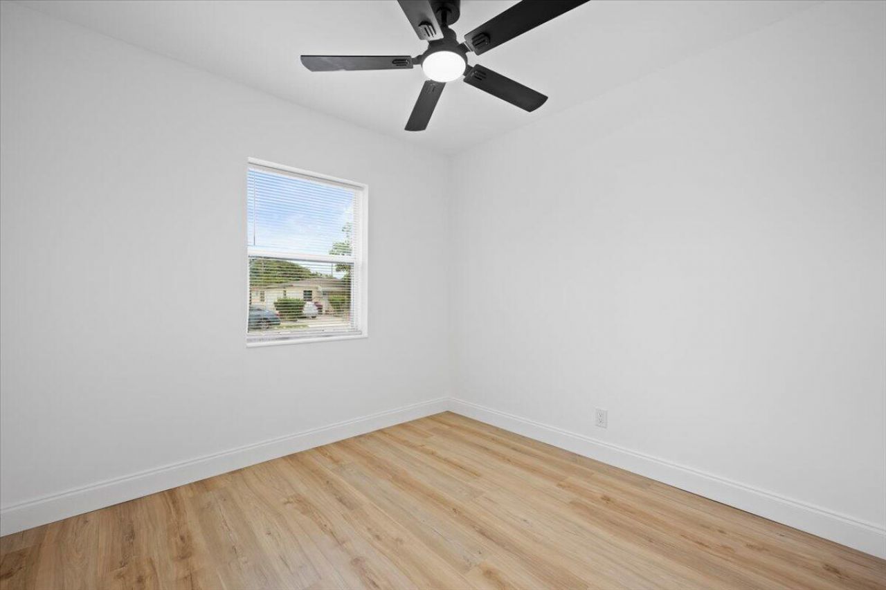 1209 14th Court S, Lake Worth Beach, FL 33460 Photo