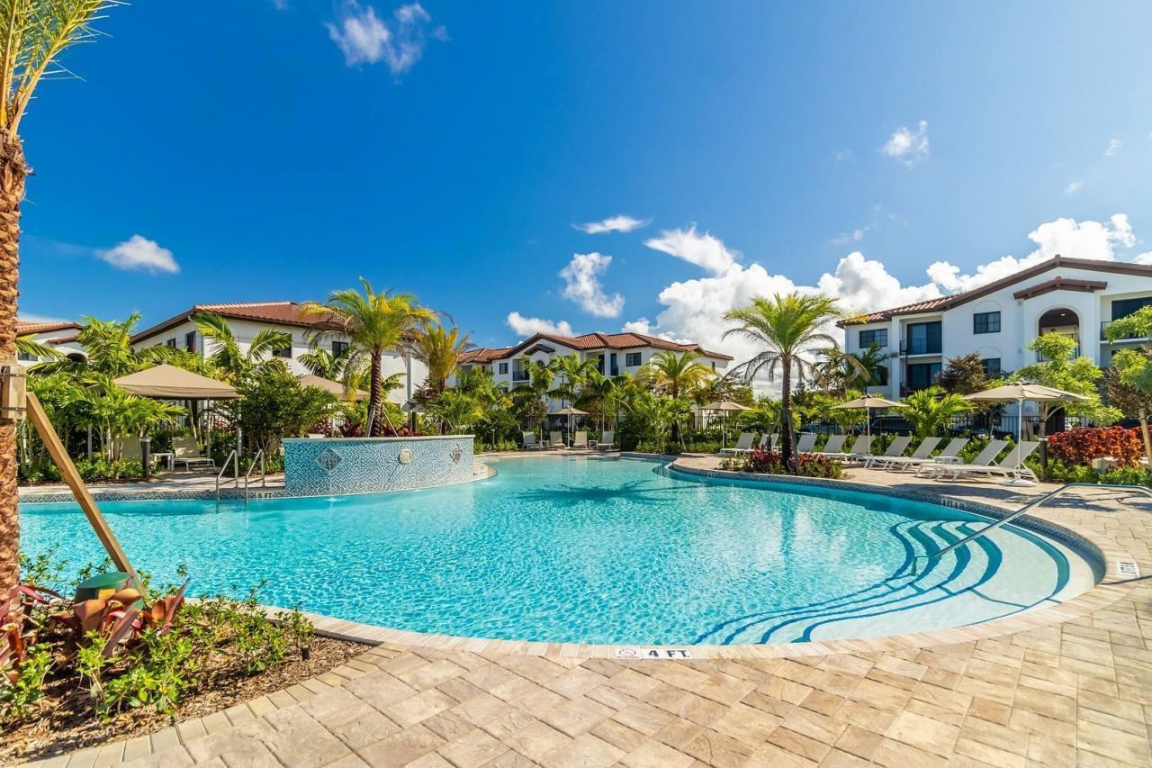 11300 Channing Way, Unit 102, Royal Palm Beach, FL 33414 Photo