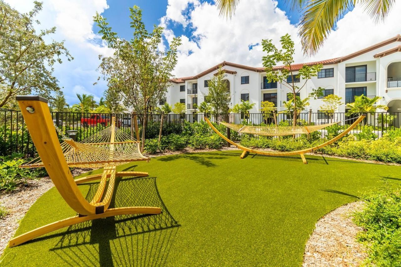 11300 Channing Way, Unit 102, Royal Palm Beach, FL 33414 Photo
