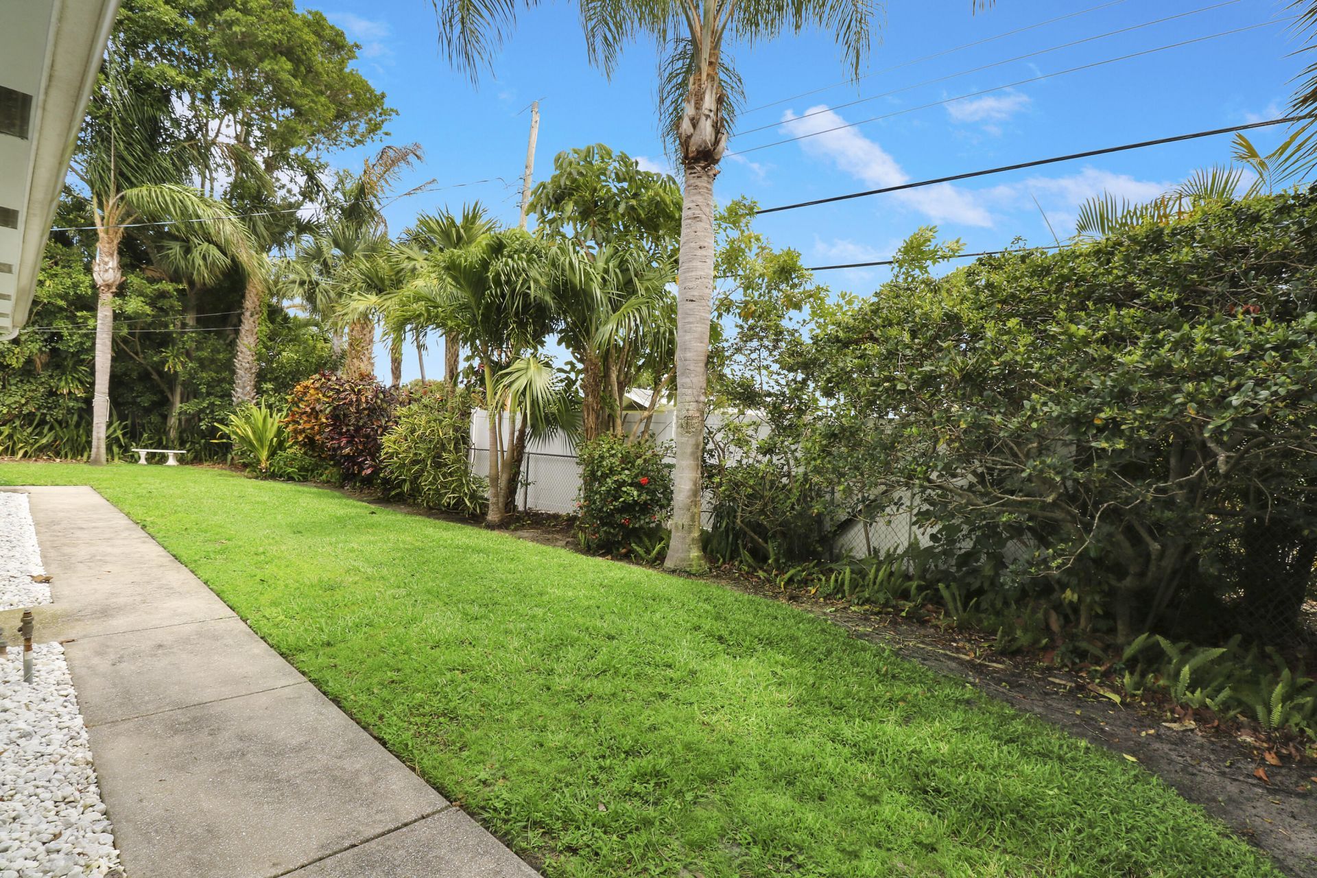 425 Marlin Road, North Palm Beach, FL 33408 Photo