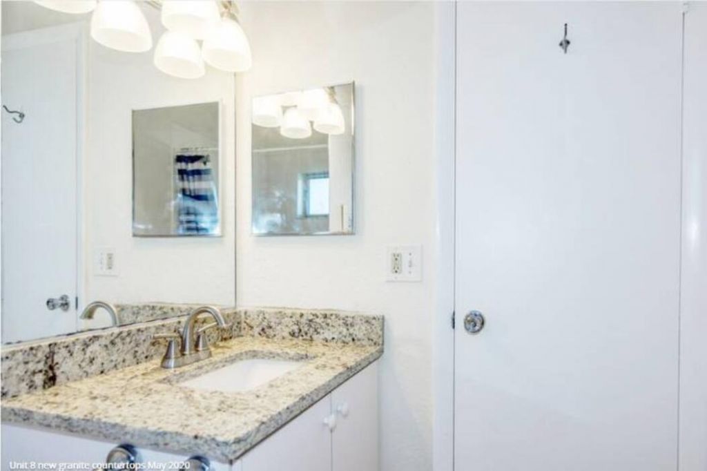 308 Southwind Court, Unit 8, North Palm Beach, FL 33408 Photo