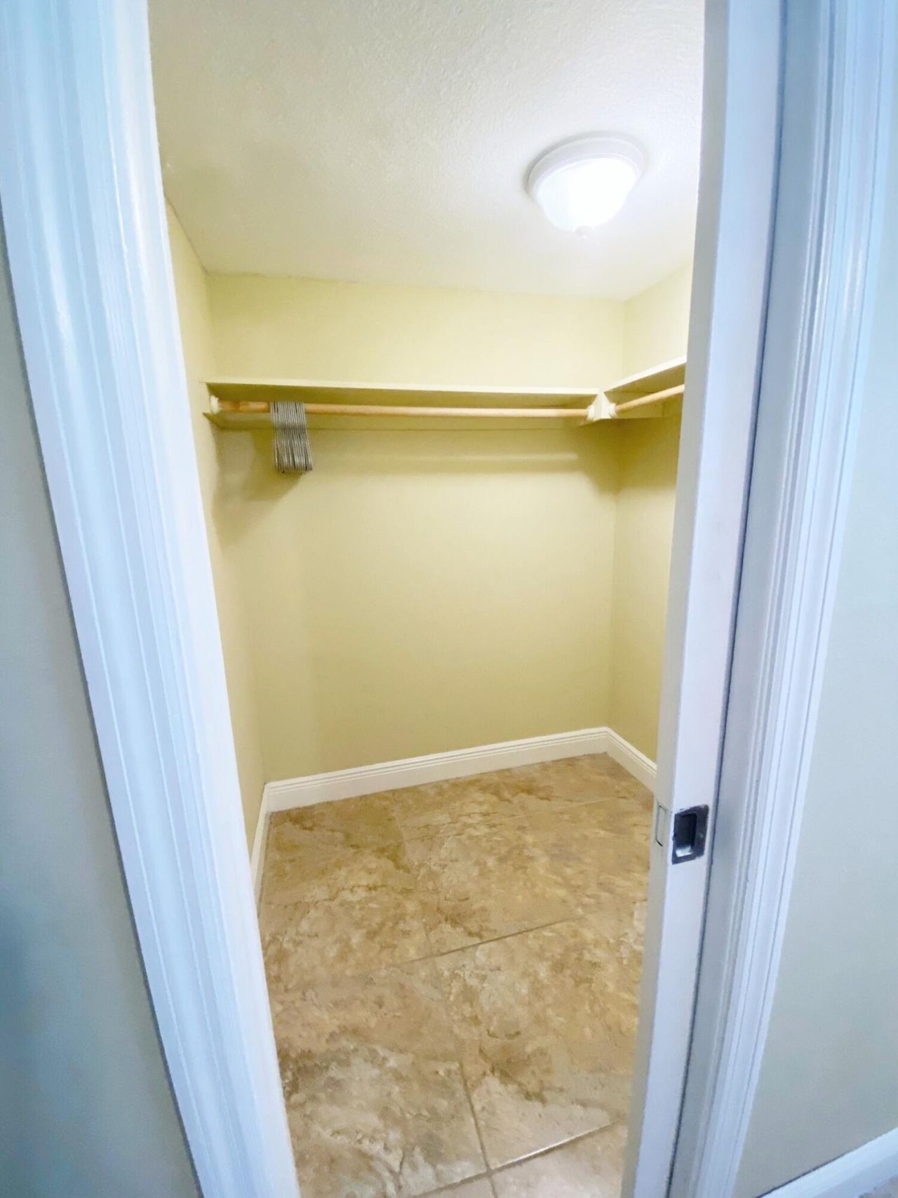 801 Hummingbird Way, Unit 205, North Palm Beach, FL 33408 Photo