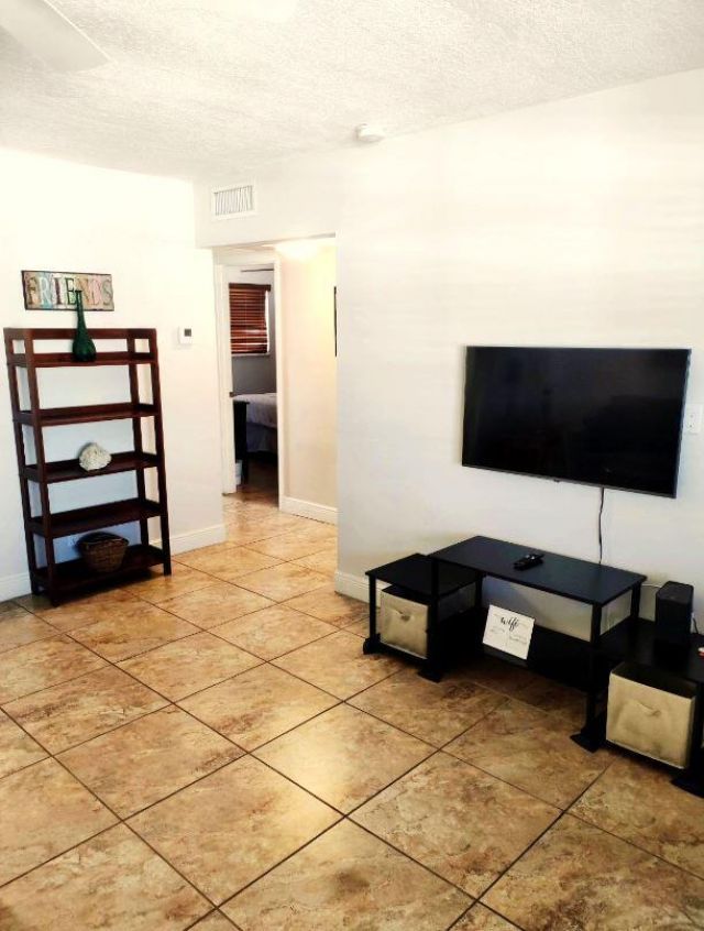 801 Hummingbird Way, Unit 205, North Palm Beach, FL 33408 Photo