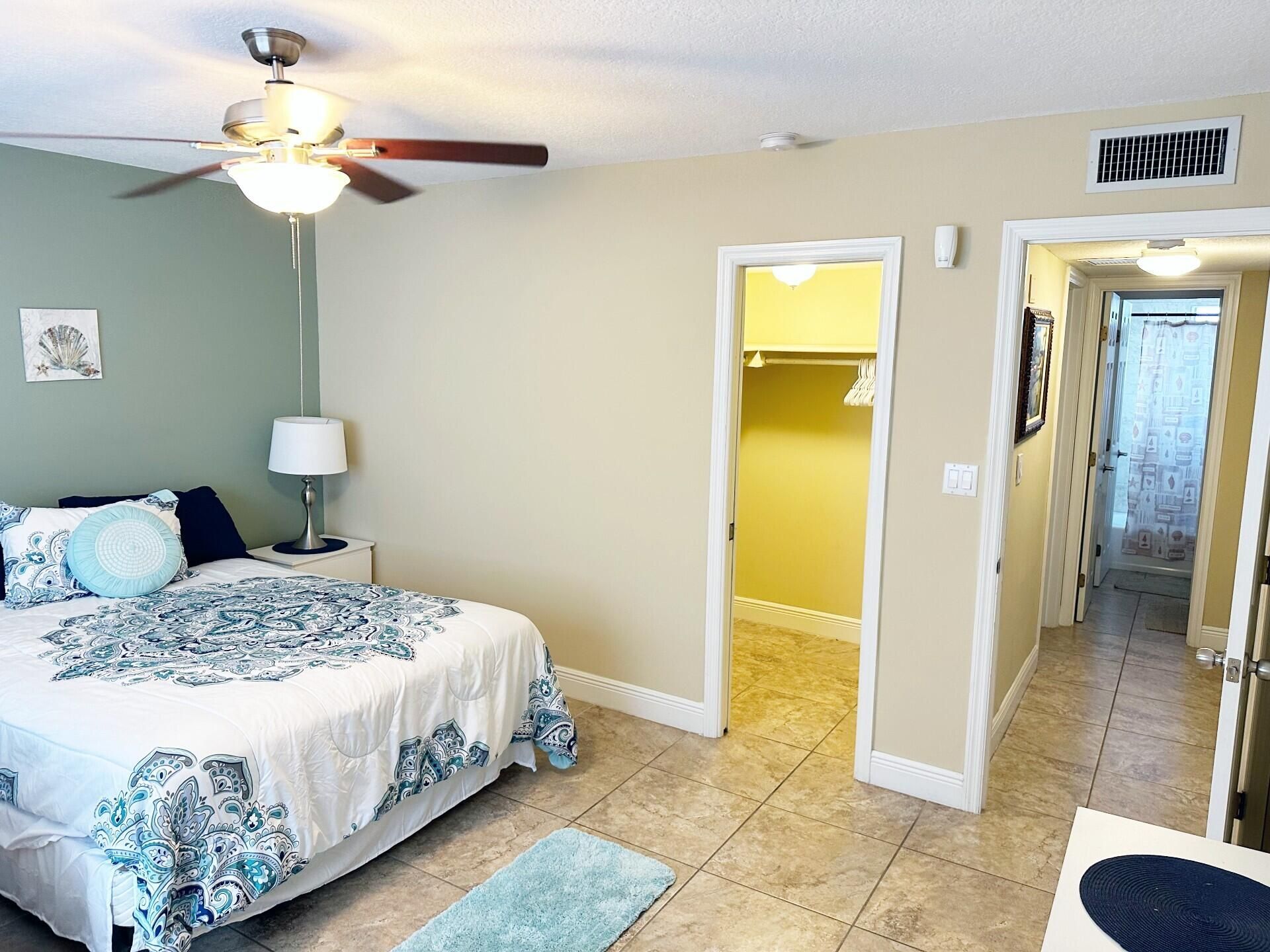 801 Hummingbird Way, Unit 104, North Palm Beach, FL 33408 Photo