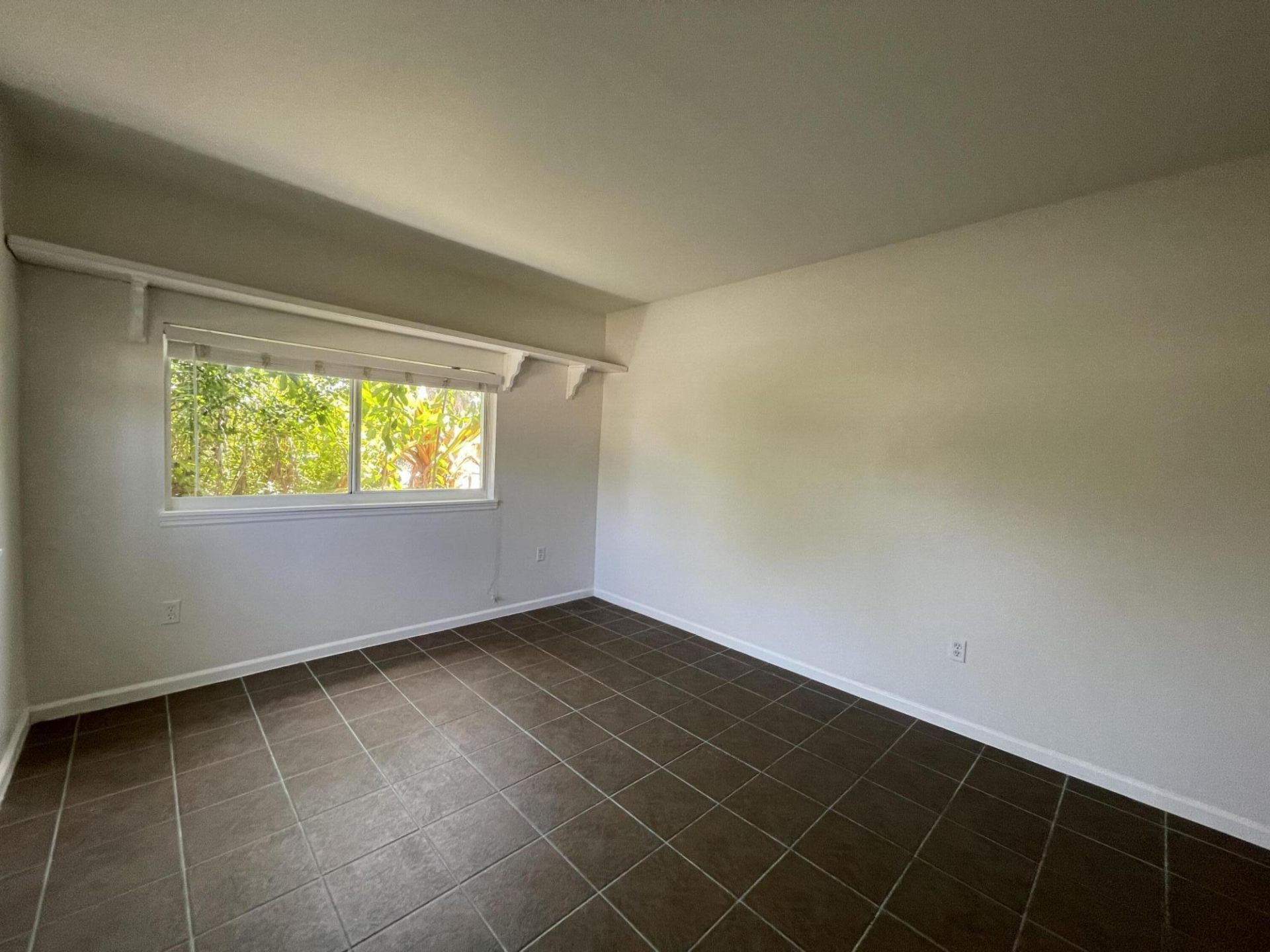 701 SE 4th Street, Unit Apt West, Boynton Beach, FL 33435 Photo