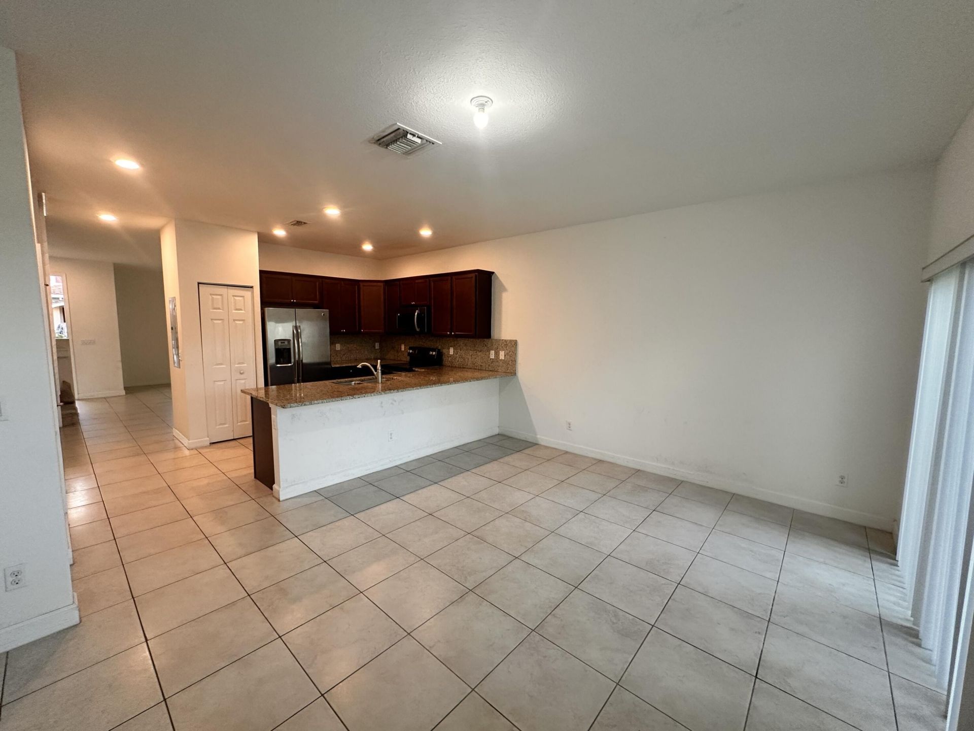 5330 Ellery Terrace, West Palm Beach, FL 33417 Photo