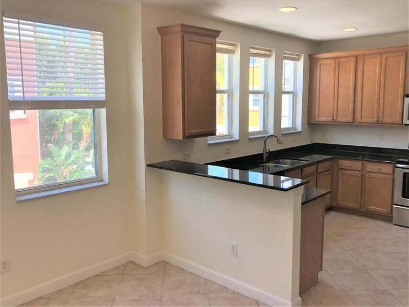 433 Amador Lane, Unit 6, West Palm Beach, FL 33401 Photo