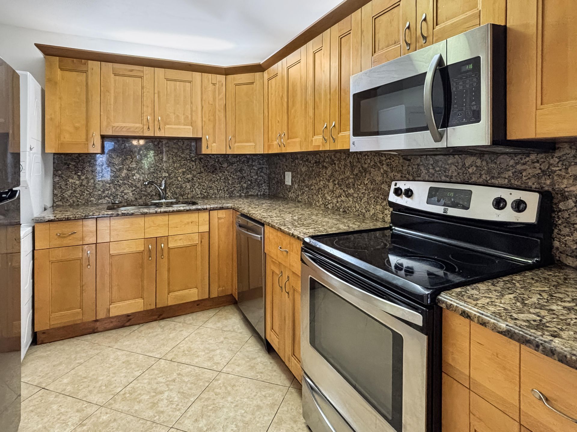 390 Golfview Road, Unit I, North Palm Beach, FL 33408 Photo