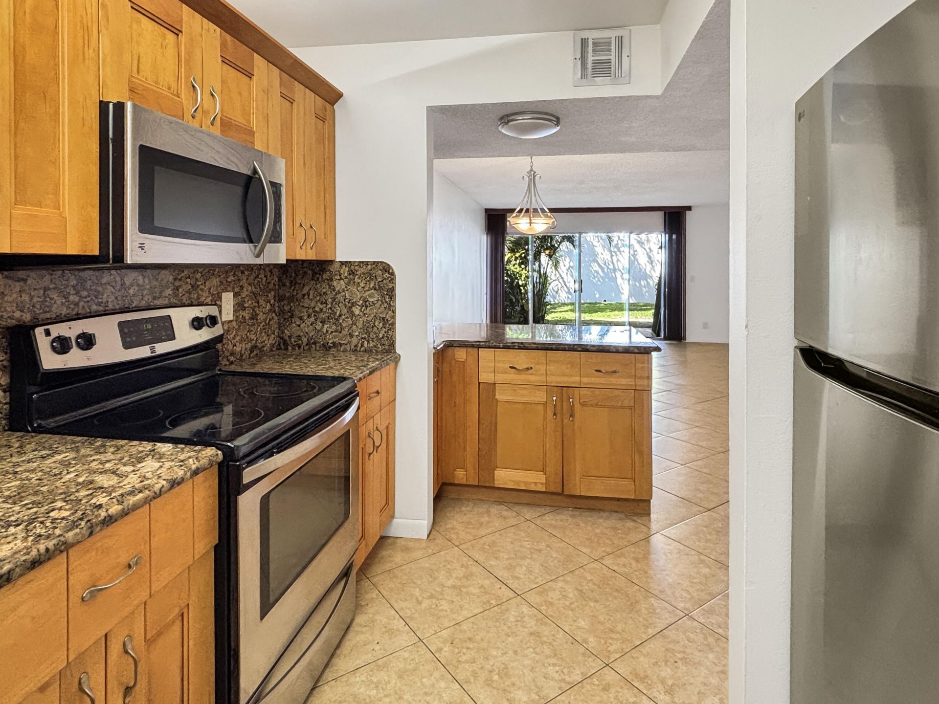 390 Golfview Road, Unit I, North Palm Beach, FL 33408 Photo
