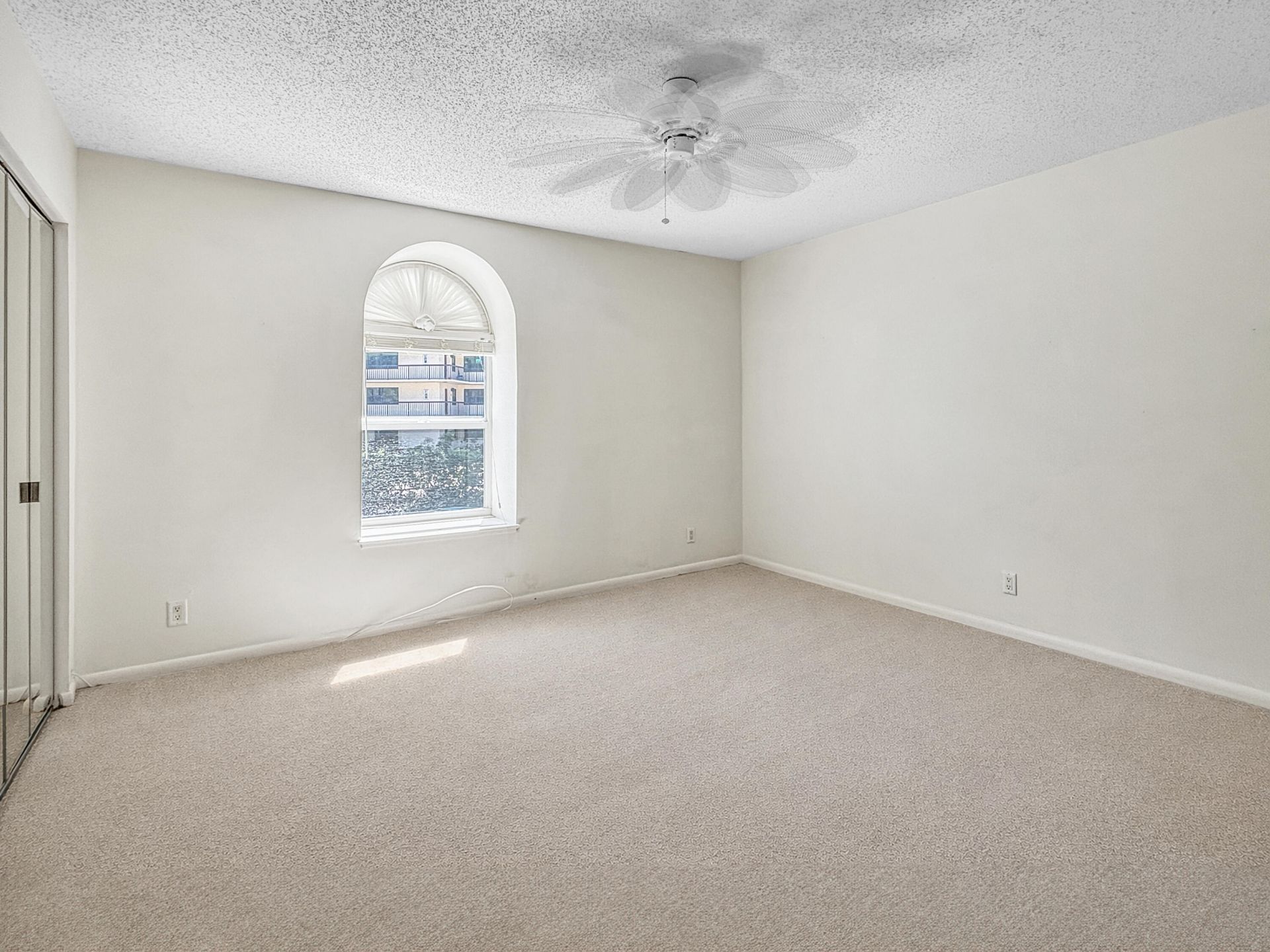 390 Golfview Road, Unit G, North Palm Beach, FL 33408 Photo