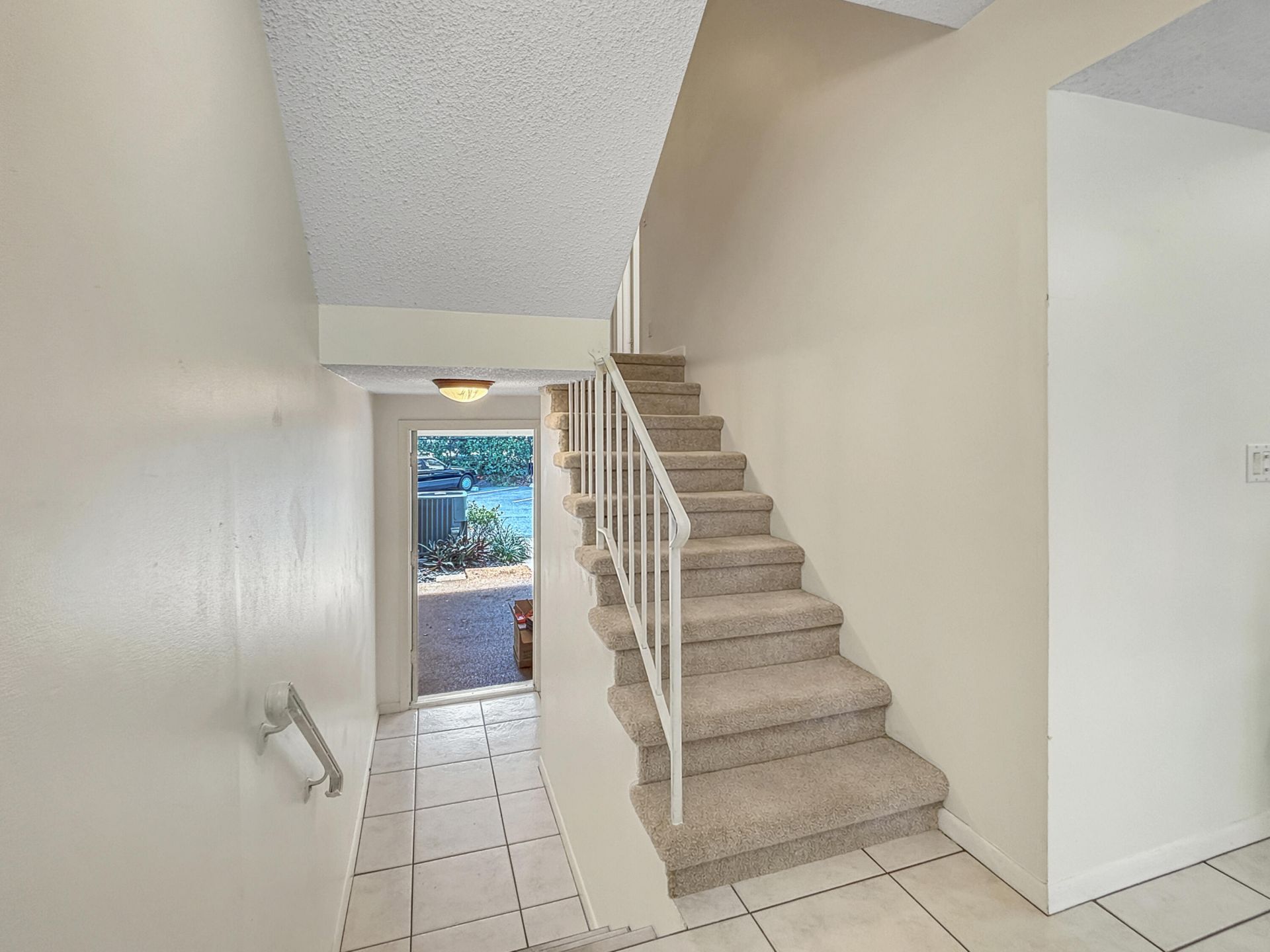 390 Golfview Road, Unit G, North Palm Beach, FL 33408 Photo