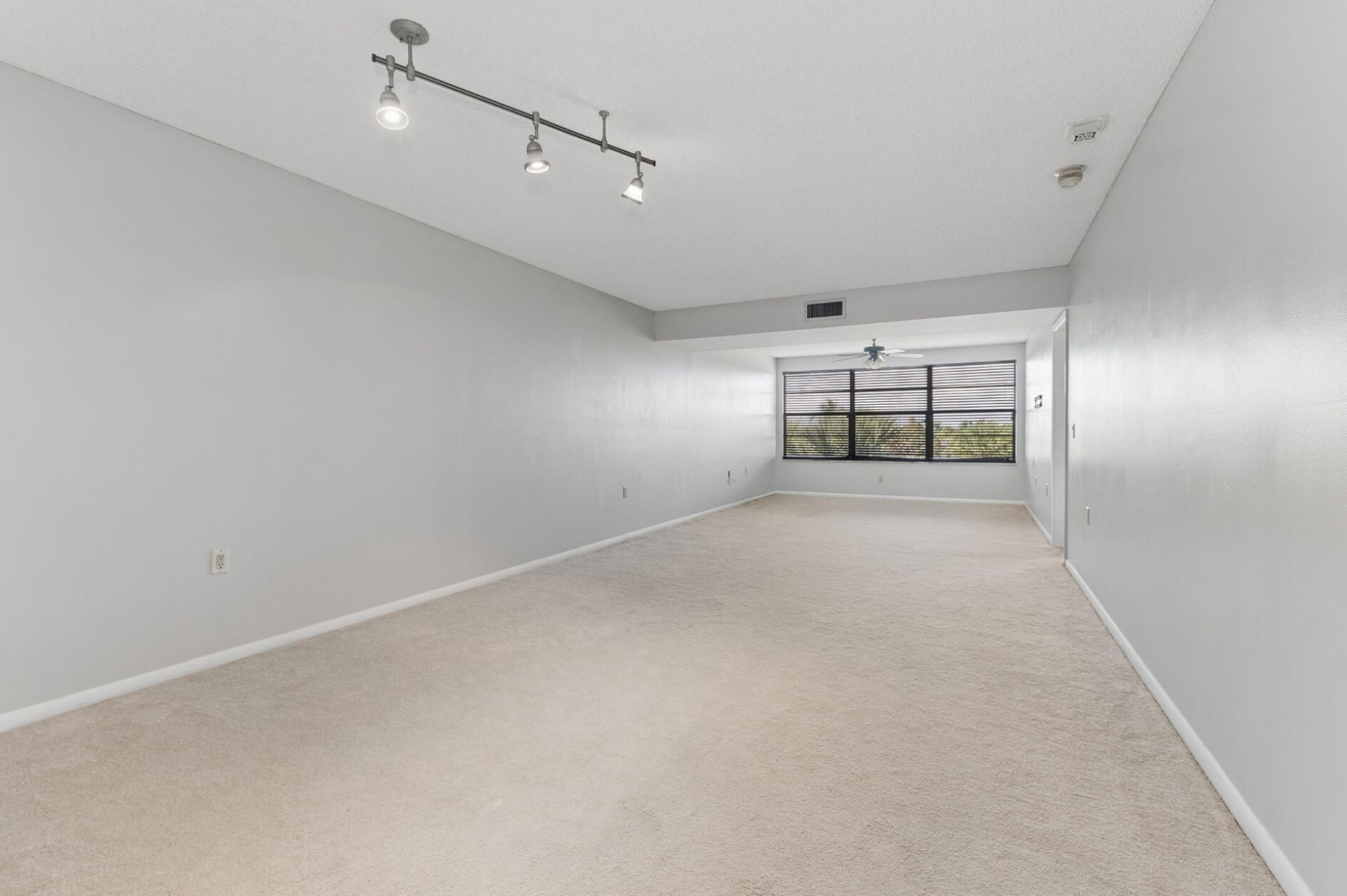 3507 Village Boulevard, Unit 402, West Palm Beach, FL 33409 Photo