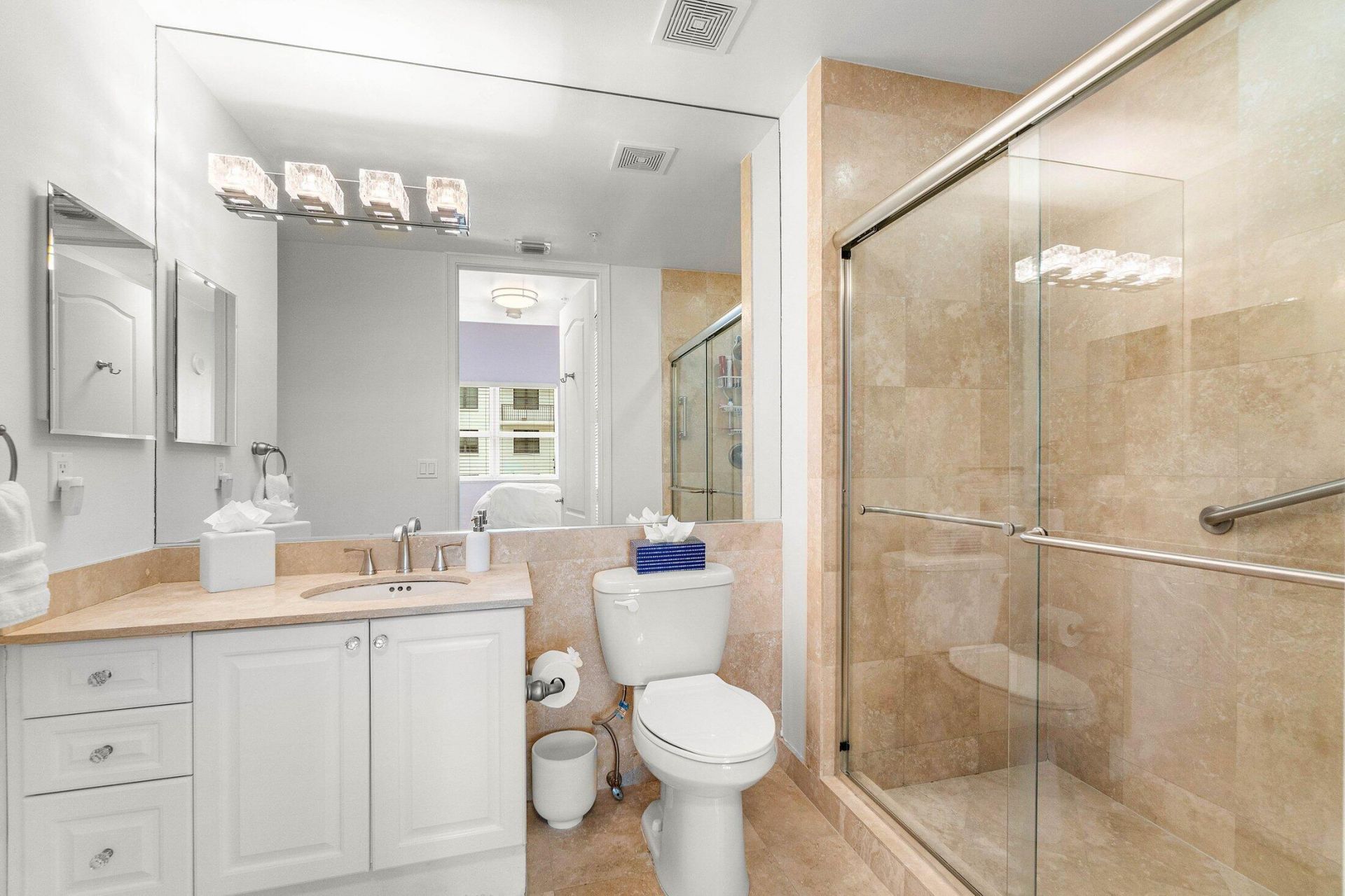 99 SE Mizner Boulevard, Unit 543, Boca Raton, FL 33432 Photo