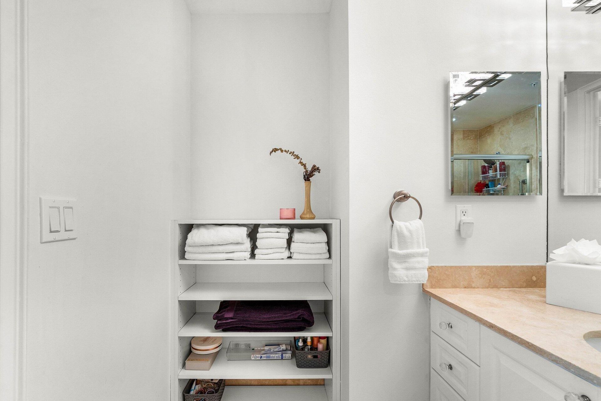 99 SE Mizner Boulevard, Unit 543, Boca Raton, FL 33432 Photo