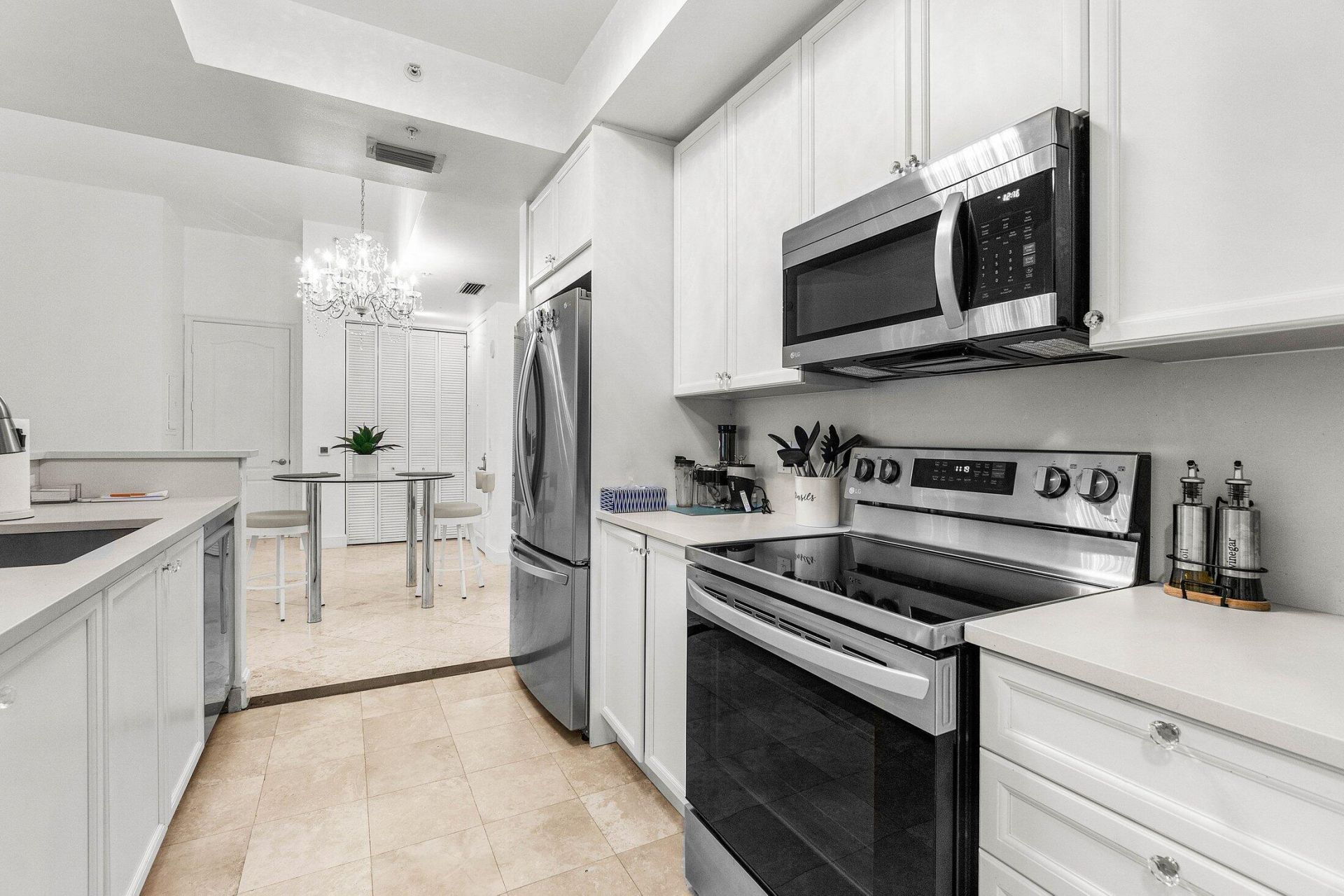 99 SE Mizner Boulevard, Unit 543, Boca Raton, FL 33432 Photo