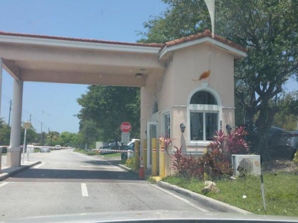 20400 NW 7th Avenue, Unit 204, Miami Gardens, FL 33169