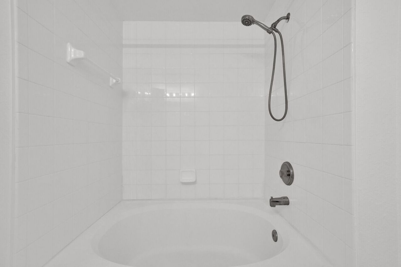 2728 Anzio Court, Unit 108, Palm Beach Gardens, FL 33410 Photo