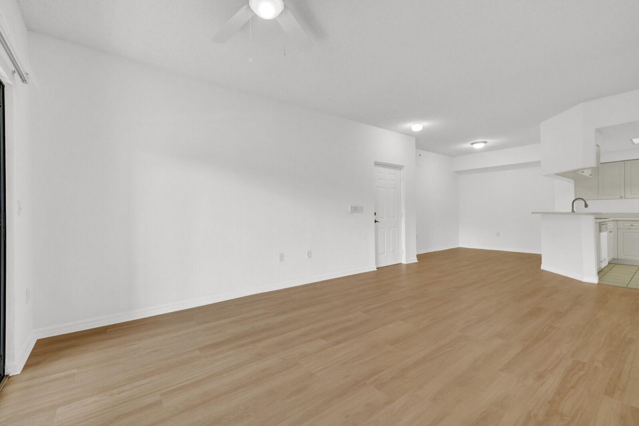 2728 Anzio Court, Unit 108, Palm Beach Gardens, FL 33410 Photo