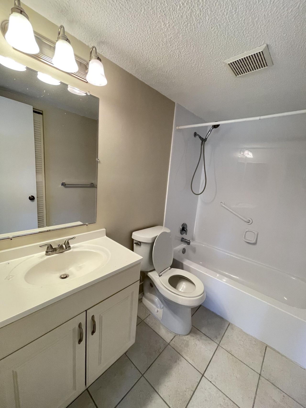 4717 Sable Pine Circle, Unit D2, West Palm Beach, FL 33417 Photo