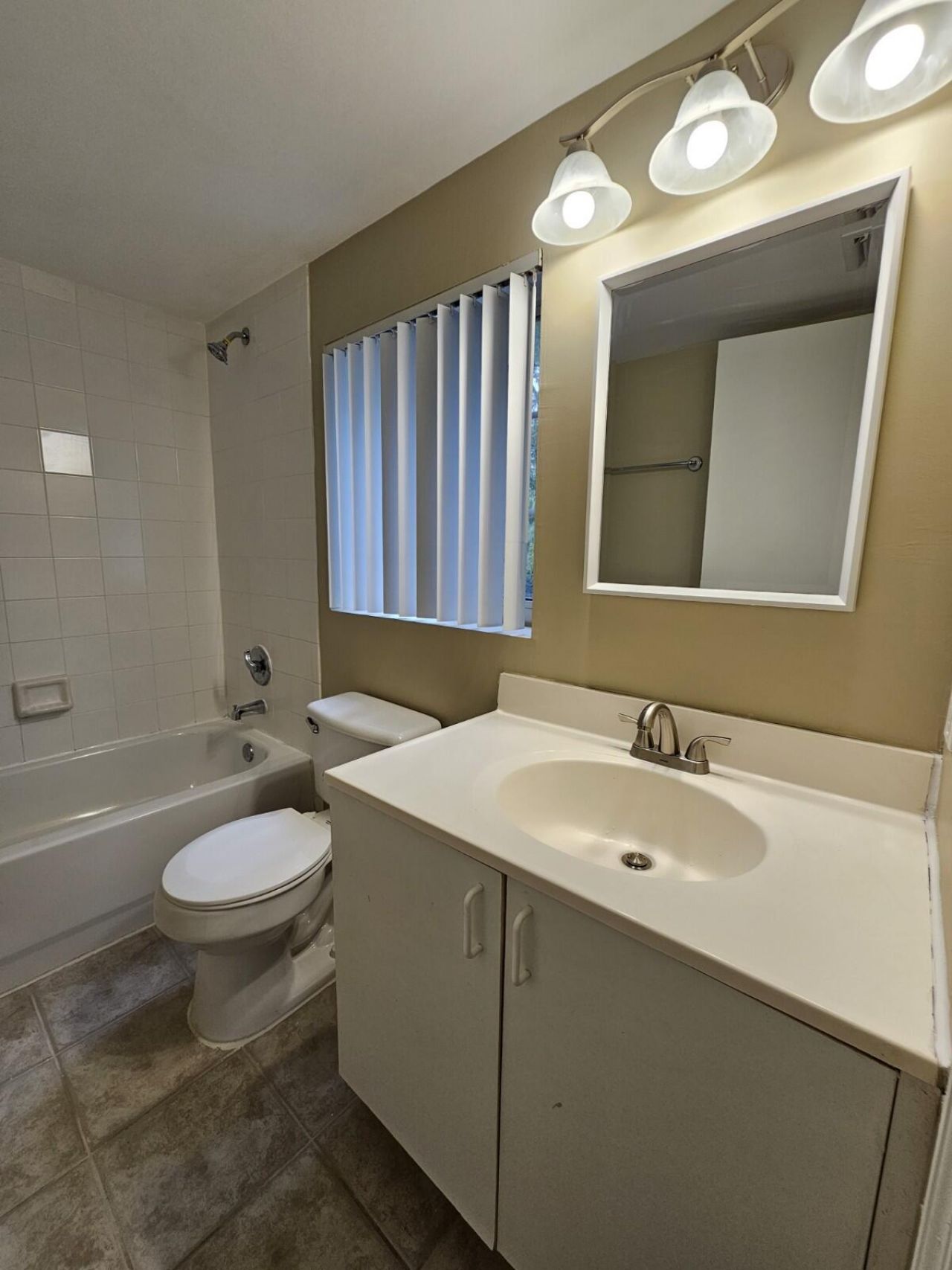 4187 N Haverhill Road, Unit 517, West Palm Beach, FL 33417 Photo