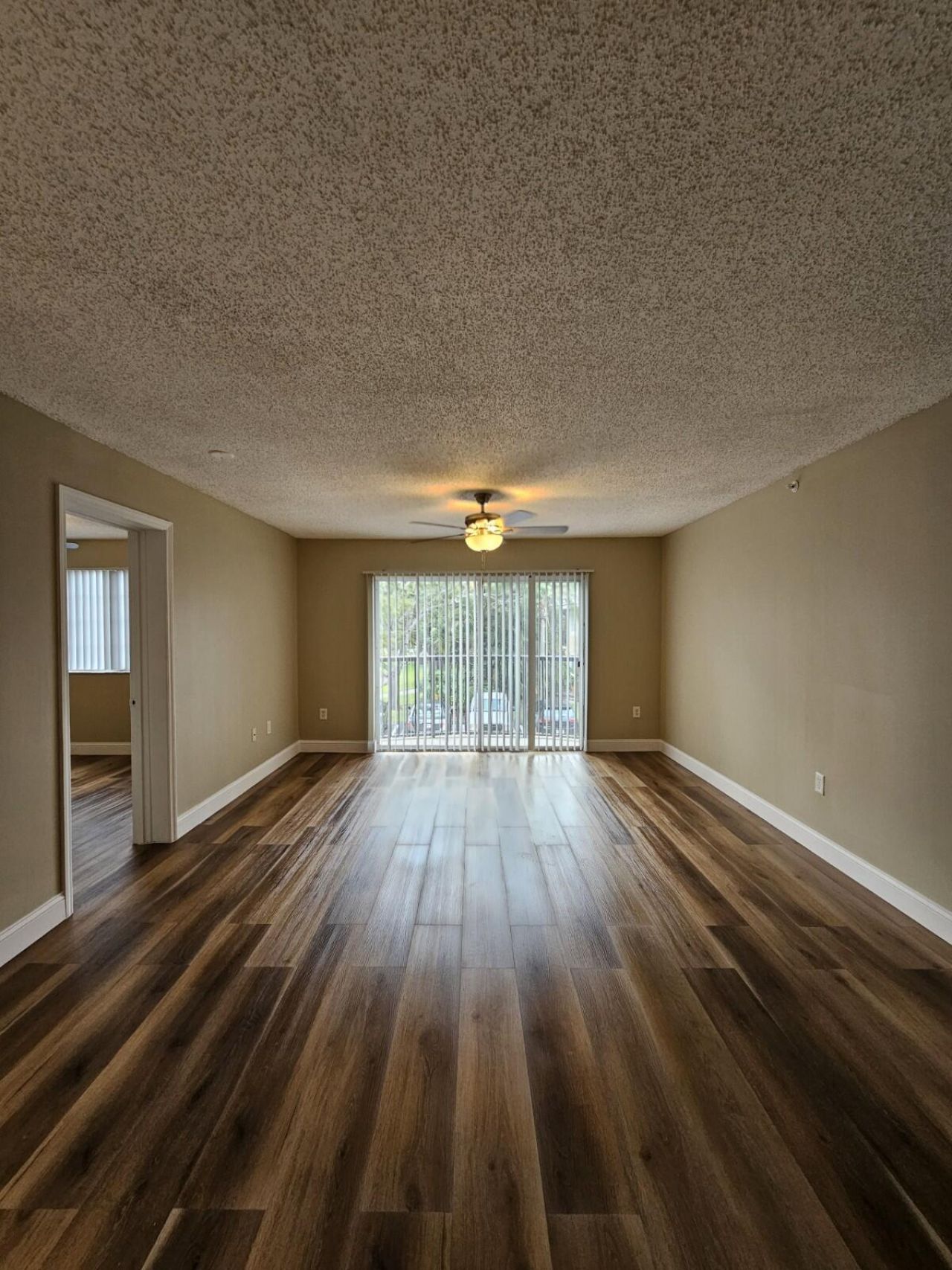 4187 N Haverhill Road, Unit 517, West Palm Beach, FL 33417 Photo