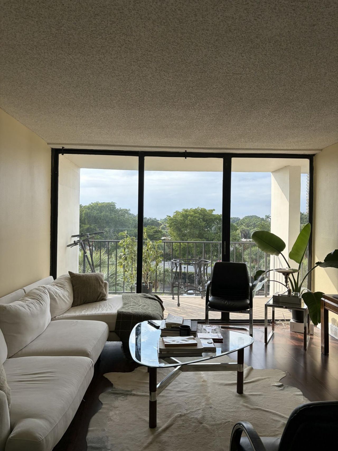 1830 Embassy Drive, Unit 506, West Palm Beach, FL 33401 Photo