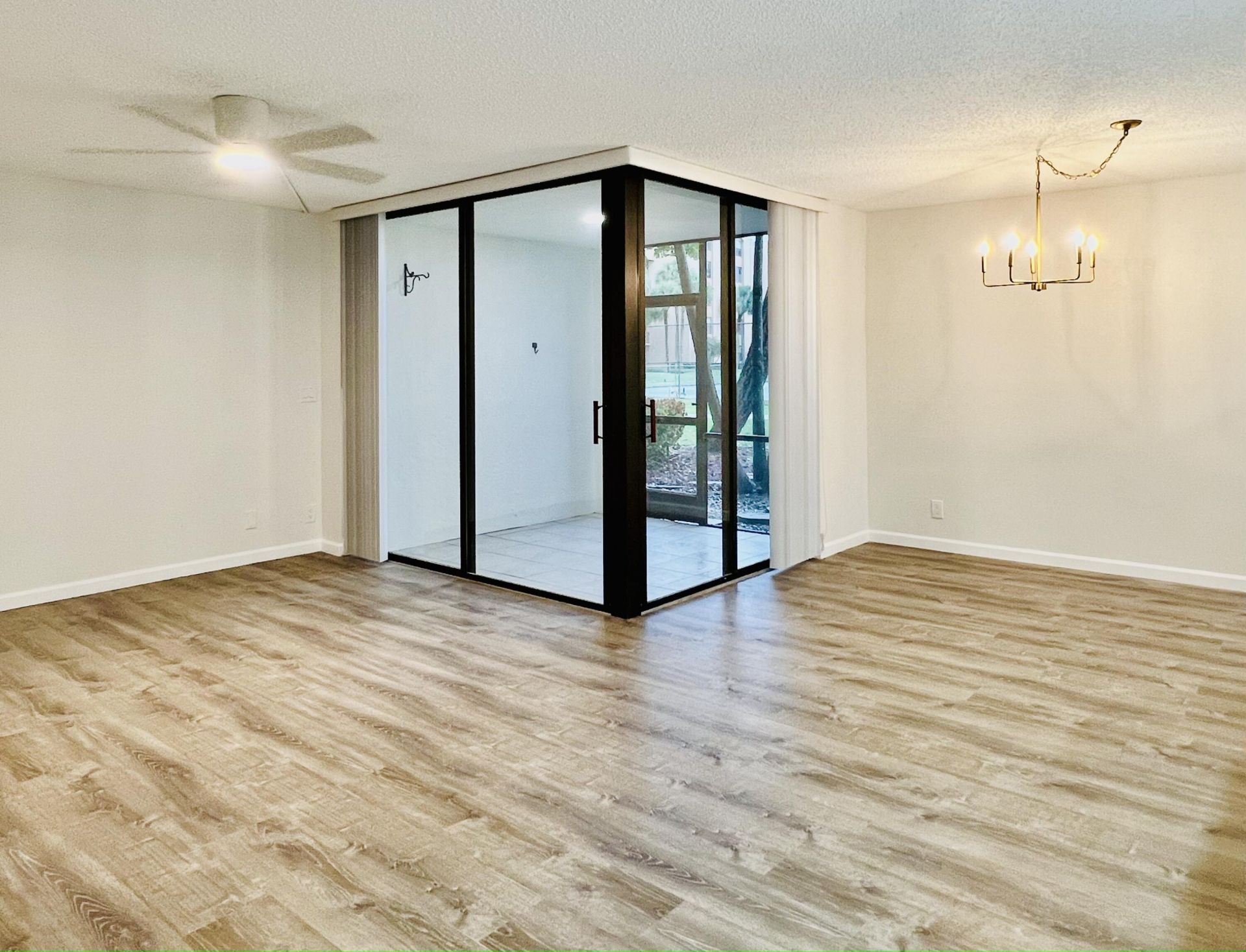 500 Egret Circle, Unit 8104, Delray Beach, FL 33444 Photo