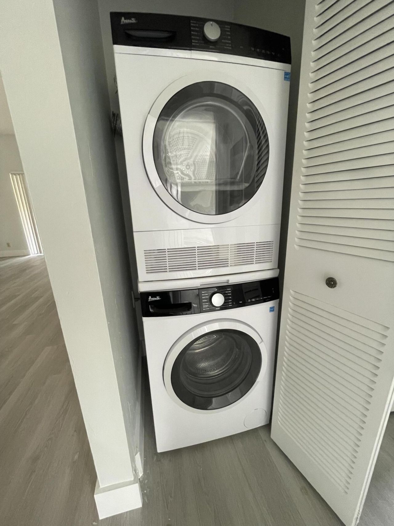 3350 Jaywood Terrace, Unit J221, Boca Raton, FL 33431 Photo