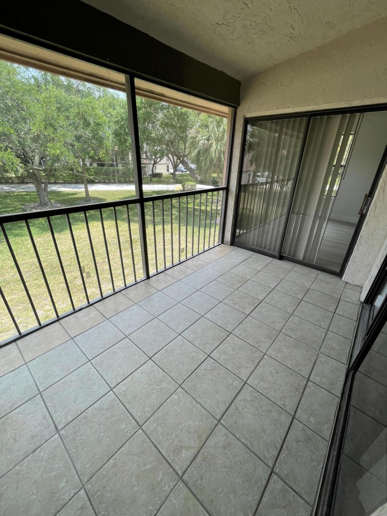 3350 Jaywood Terrace, Unit J221, Boca Raton, FL 33431 Photo