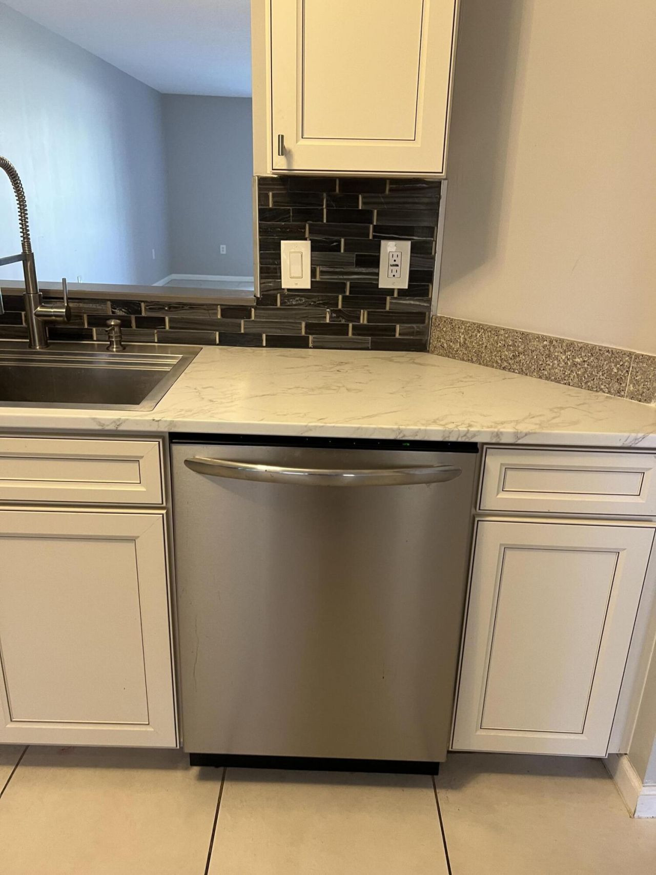 5951 Regal Glen Drive, Unit 105, Boynton Beach, FL 33437 Photo