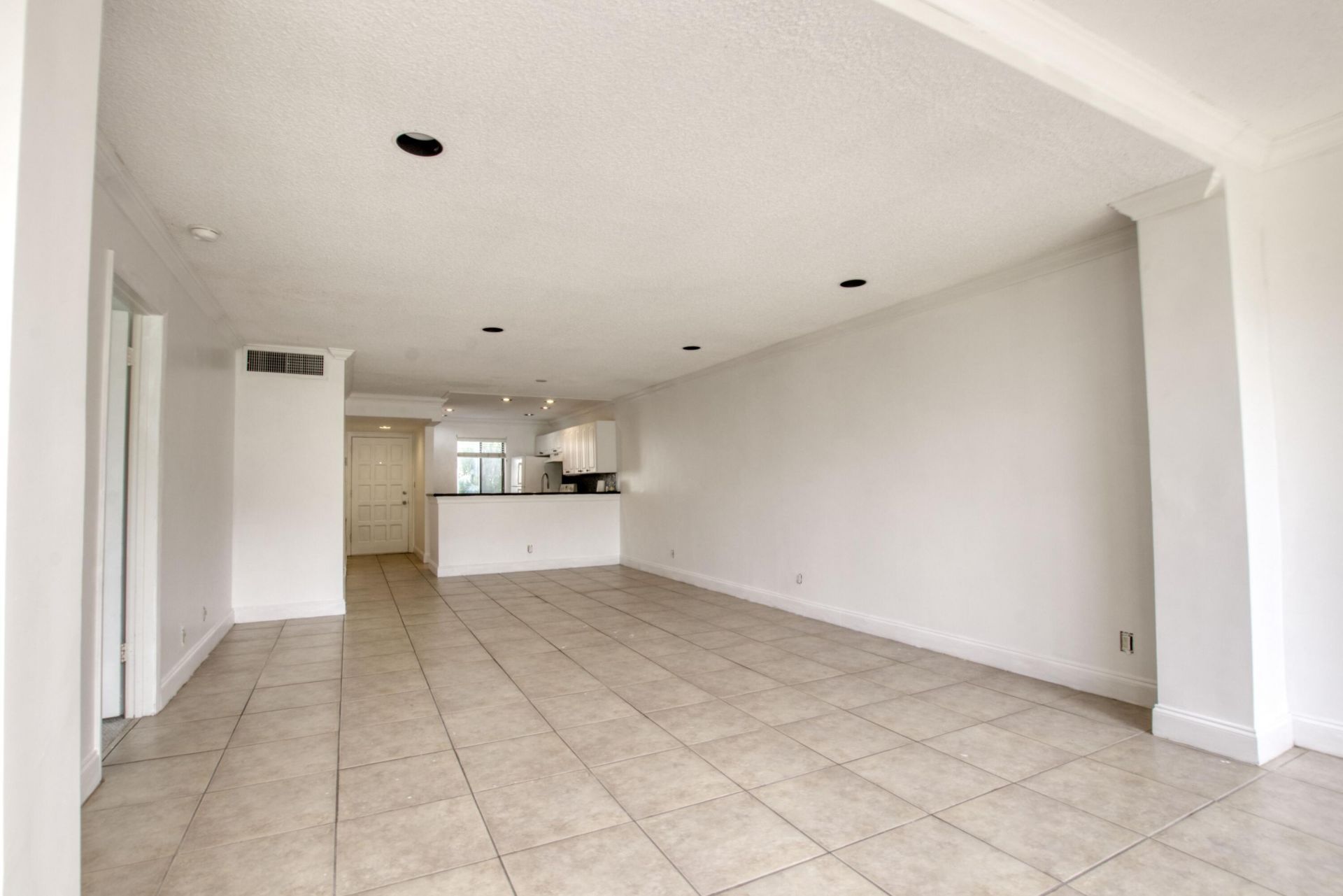 4489 Luxemburg Court, Unit 101, Lake Worth, FL 33467 Photo