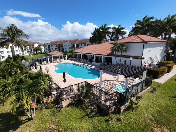 615 Villa Circle, Unit 615, Boynton Beach, FL 33435