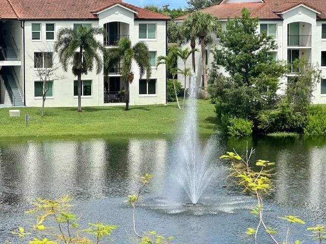 615 Villa Circle, Unit 615, Boynton Beach, FL 33435 Photo