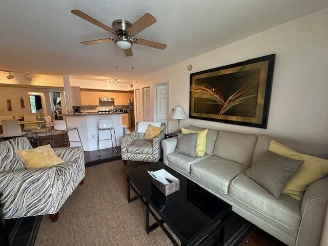 615 Villa Circle, Unit 615, Boynton Beach, FL 33435 Photo