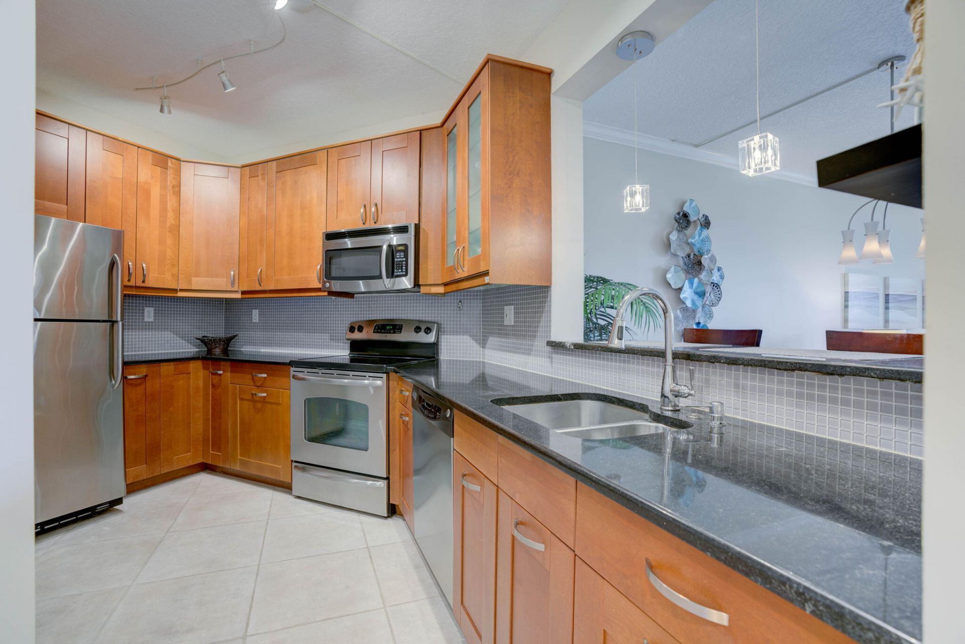 500 Uno Lago Drive, Unit 404, Juno Beach, FL 33408 Photo