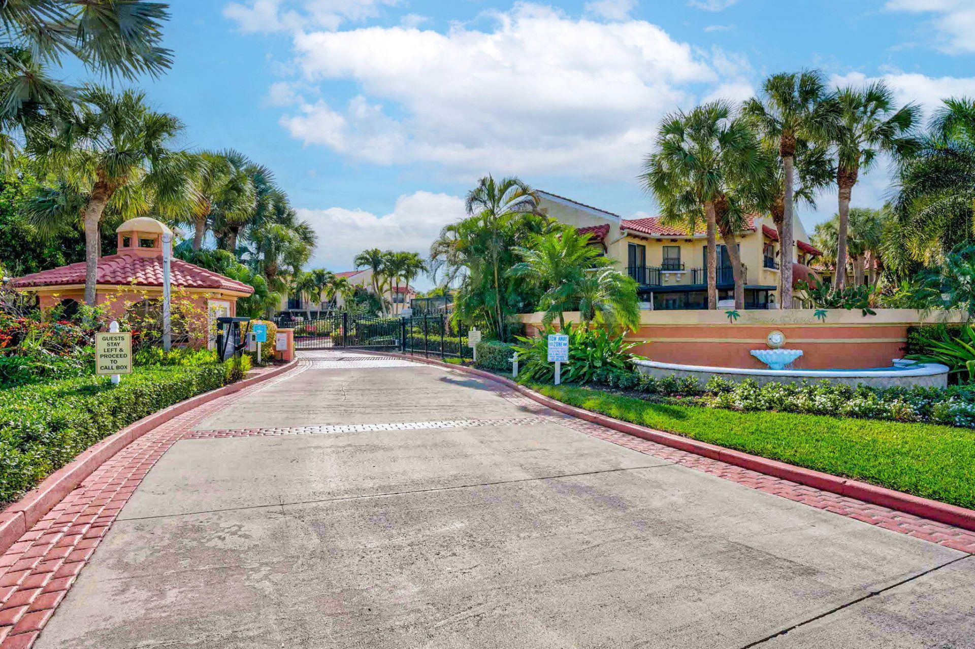 500 Uno Lago Drive, Unit 404, Juno Beach, FL 33408 Photo