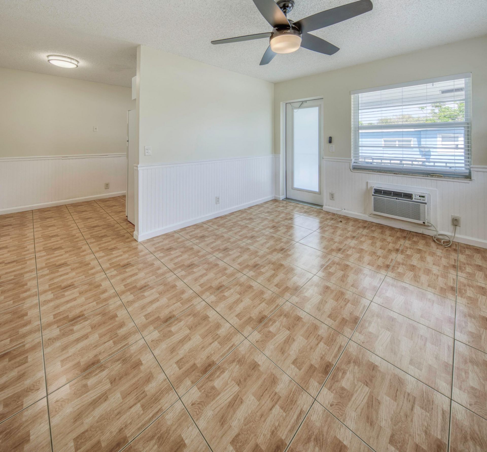 330 N J Street, Unit 8, Lake Worth Beach, FL 33460 Photo