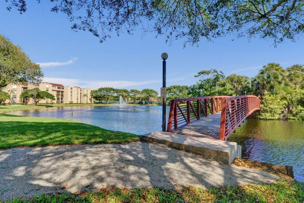 755 Dotterel Road, Unit 1112, Delray Beach, FL 33444 Photo