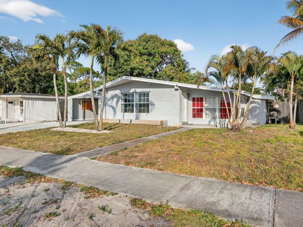 108 SW 24th Avenue, Fort Lauderdale, FL 33312
