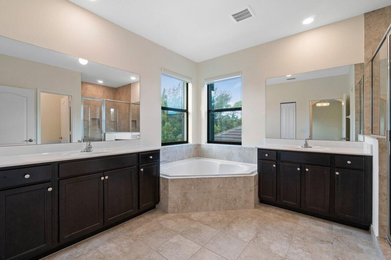 5643 Sandbirch Way, Lake Worth, FL 33463 Photo