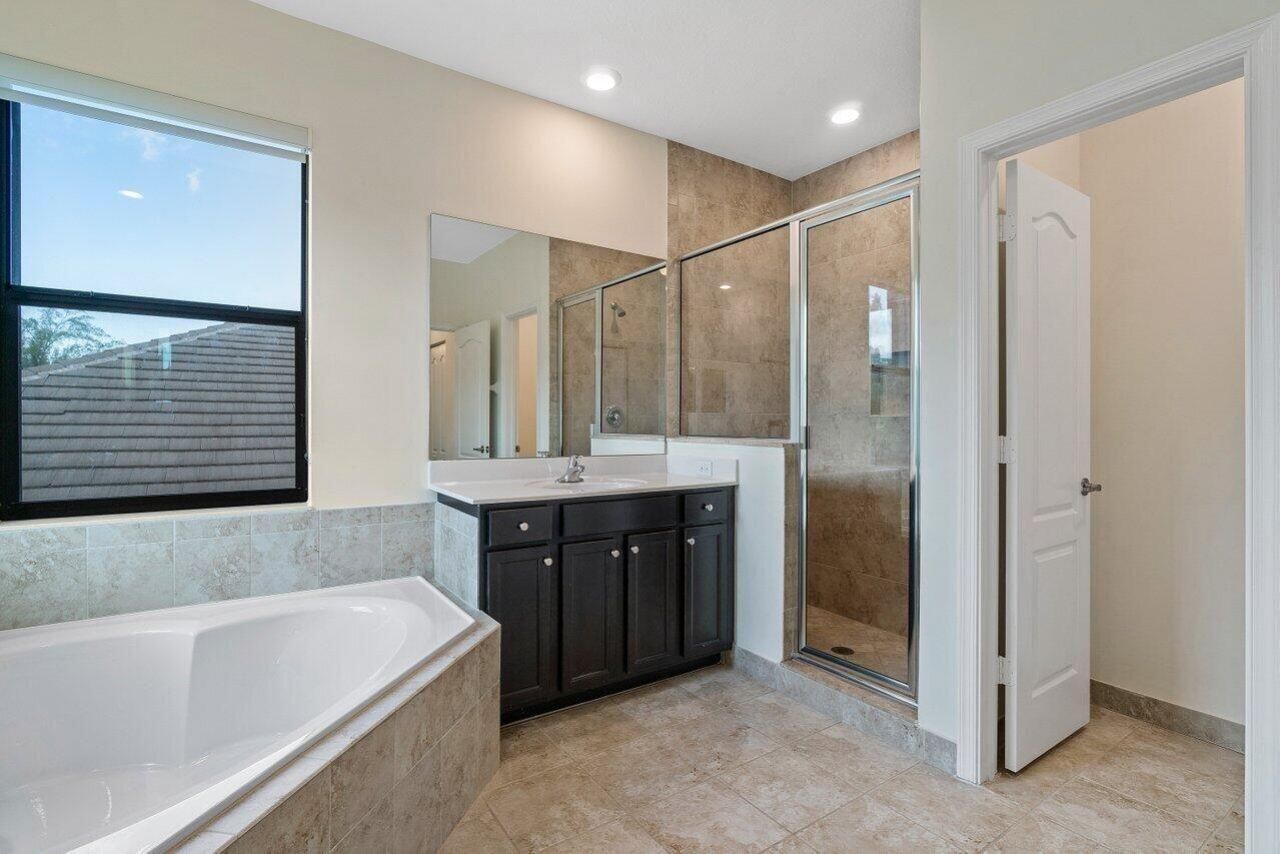 5643 Sandbirch Way, Lake Worth, FL 33463 Photo