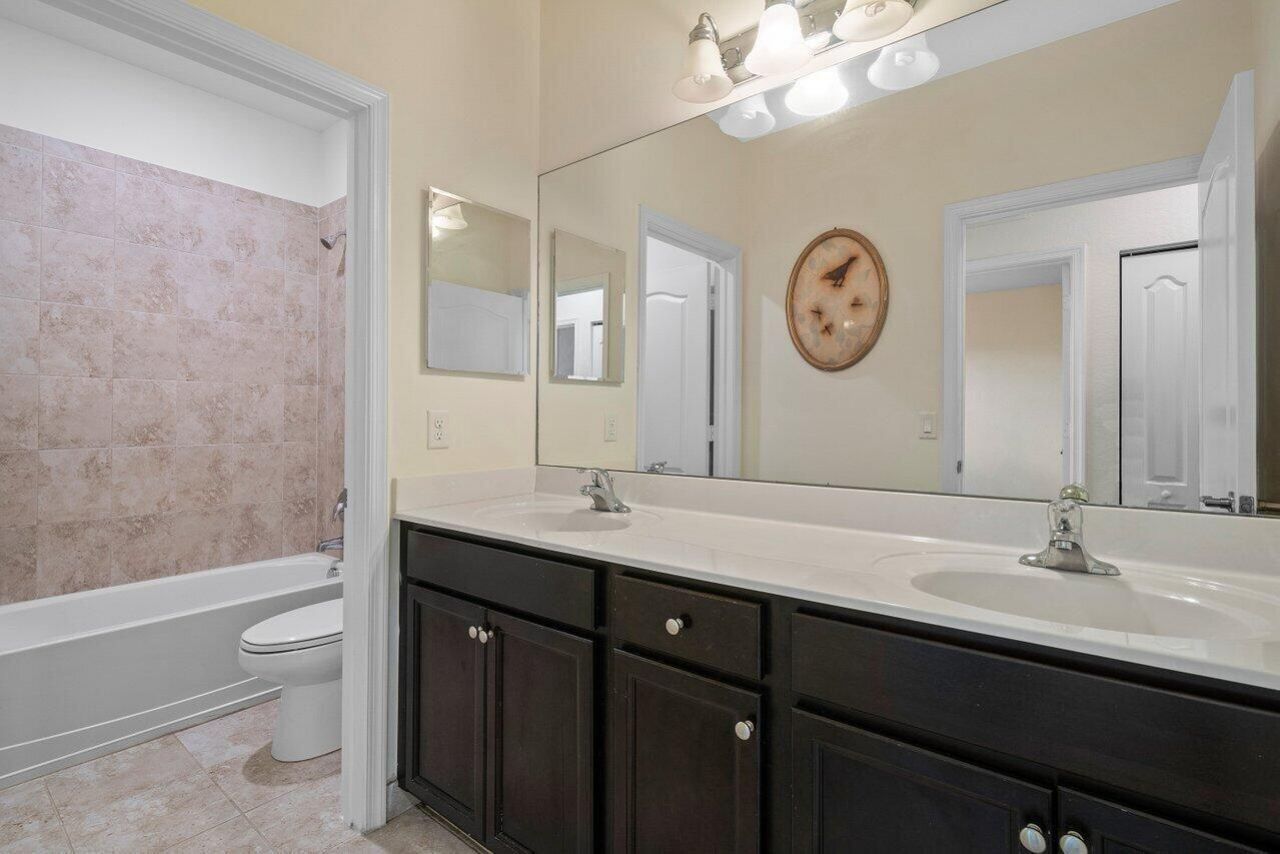 5643 Sandbirch Way, Lake Worth, FL 33463 Photo