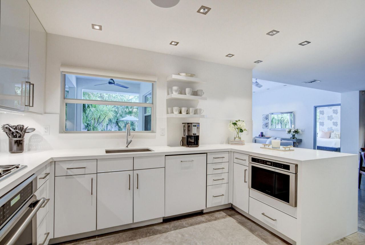 717 NE 1st Court, Delray Beach, FL 33483 Photo