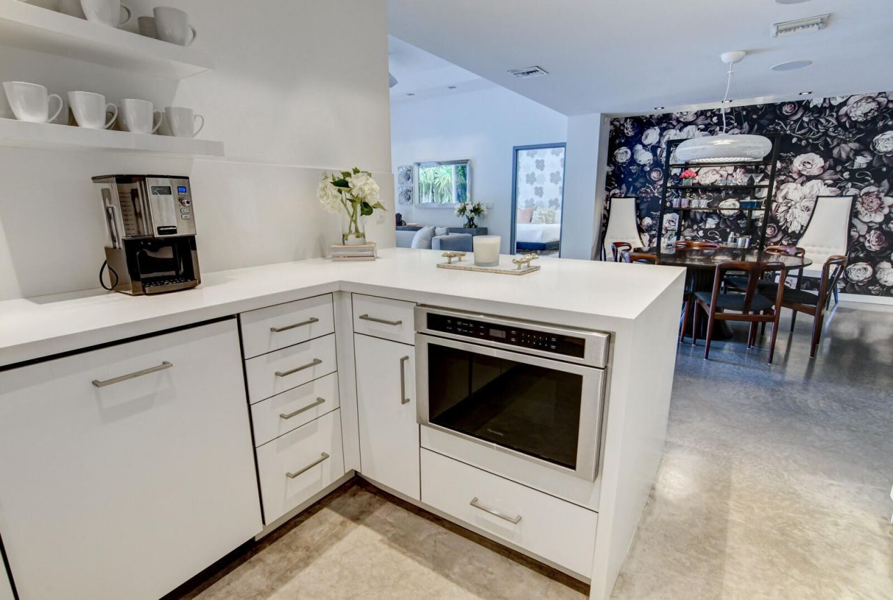 717 NE 1st Court, Delray Beach, FL 33483 Photo