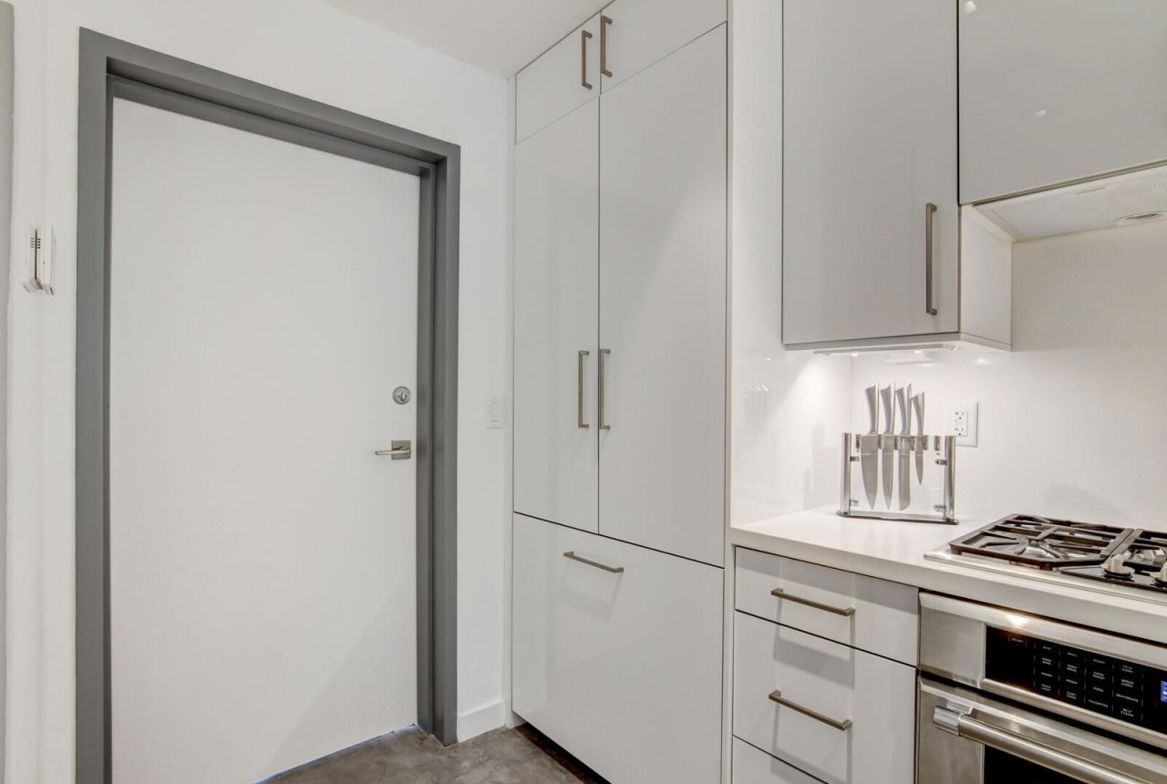 717 NE 1st Court, Delray Beach, FL 33483 Photo