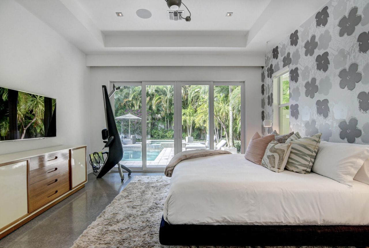 717 NE 1st Court, Delray Beach, FL 33483 Photo