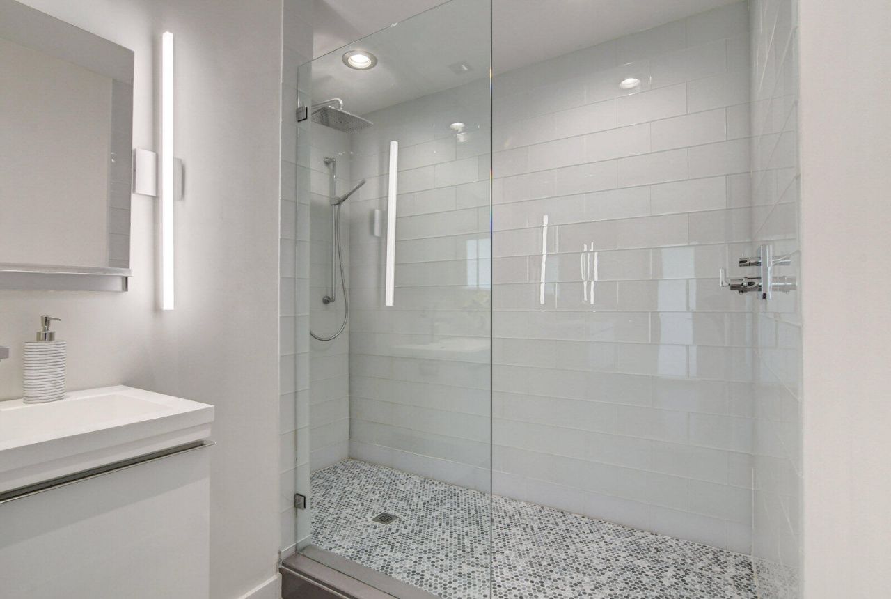 717 NE 1st Court, Delray Beach, FL 33483 Photo