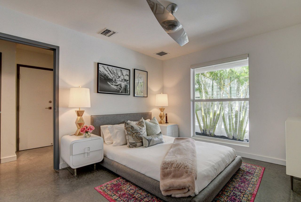 717 NE 1st Court, Delray Beach, FL 33483 Photo